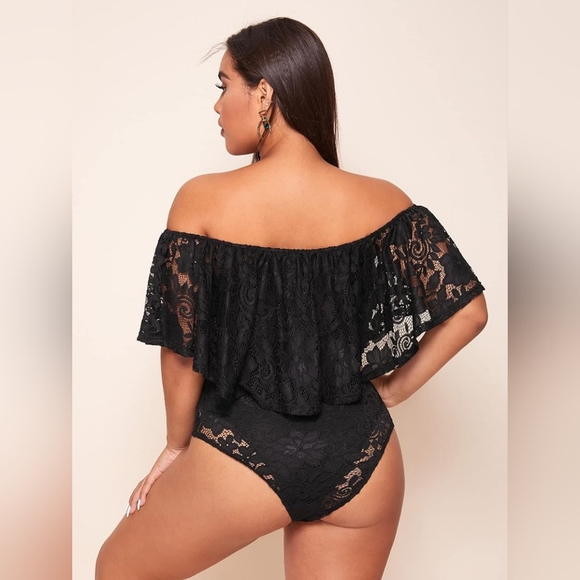 NWOT Off Shoulder Floral Lace Bodysuit - Picture 5 of 10